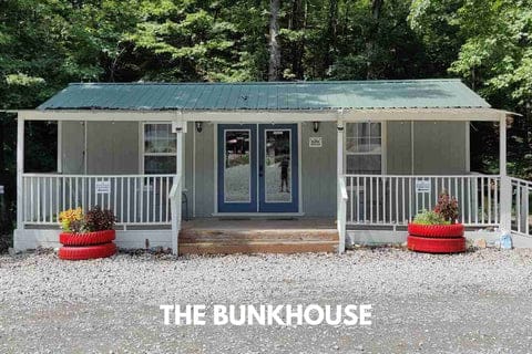 Campspot_Site_Type_-_1540px_x_1026px_-_The_Bunkhouse_480x480